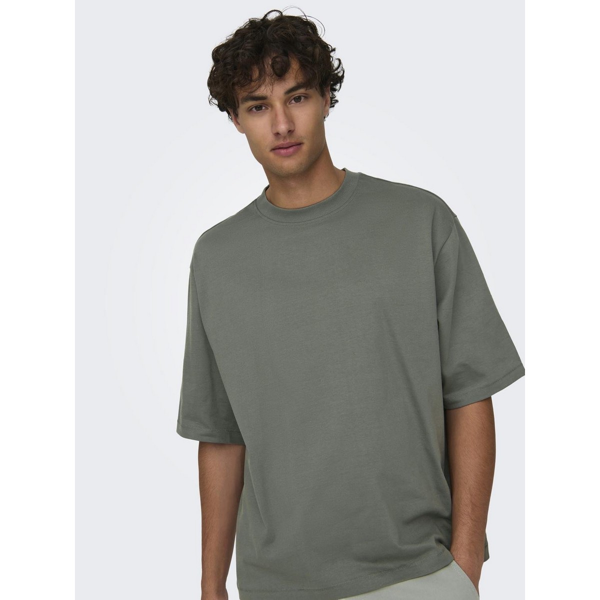 ONLY & SONS MEN΄S OVERSIZE FIT COTTON ROUND NECK T-SHIRT 22027787 CASTOR GRAY